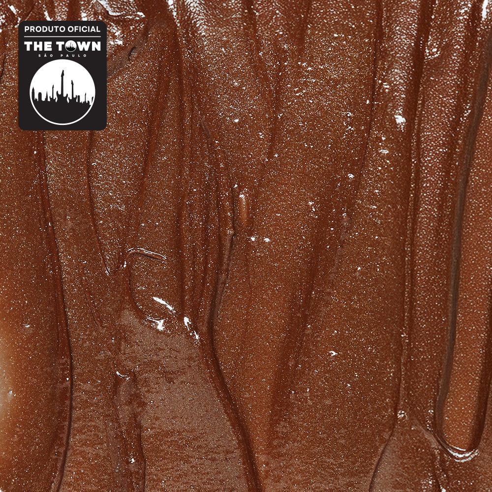 Lip Gloss Glow The Town